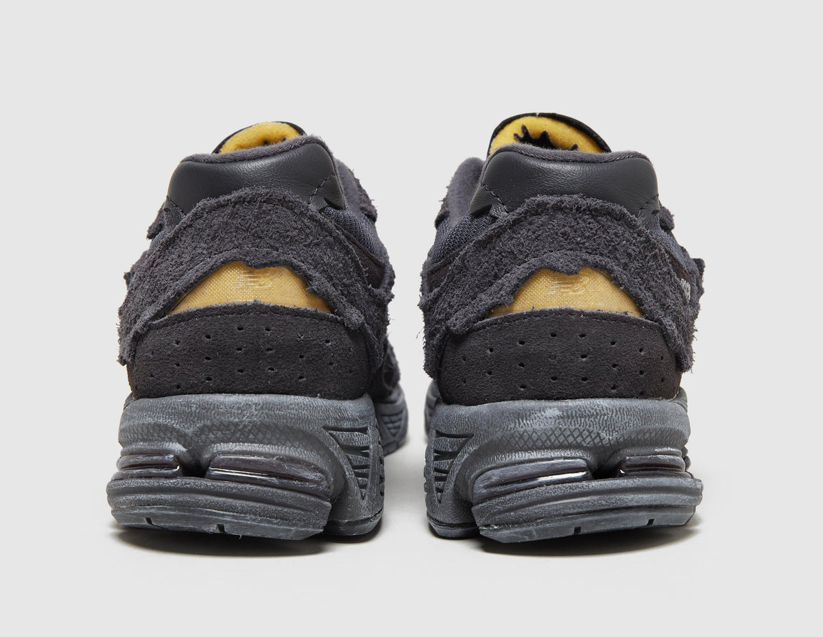 New Balance 2002R Protection Pack Women's