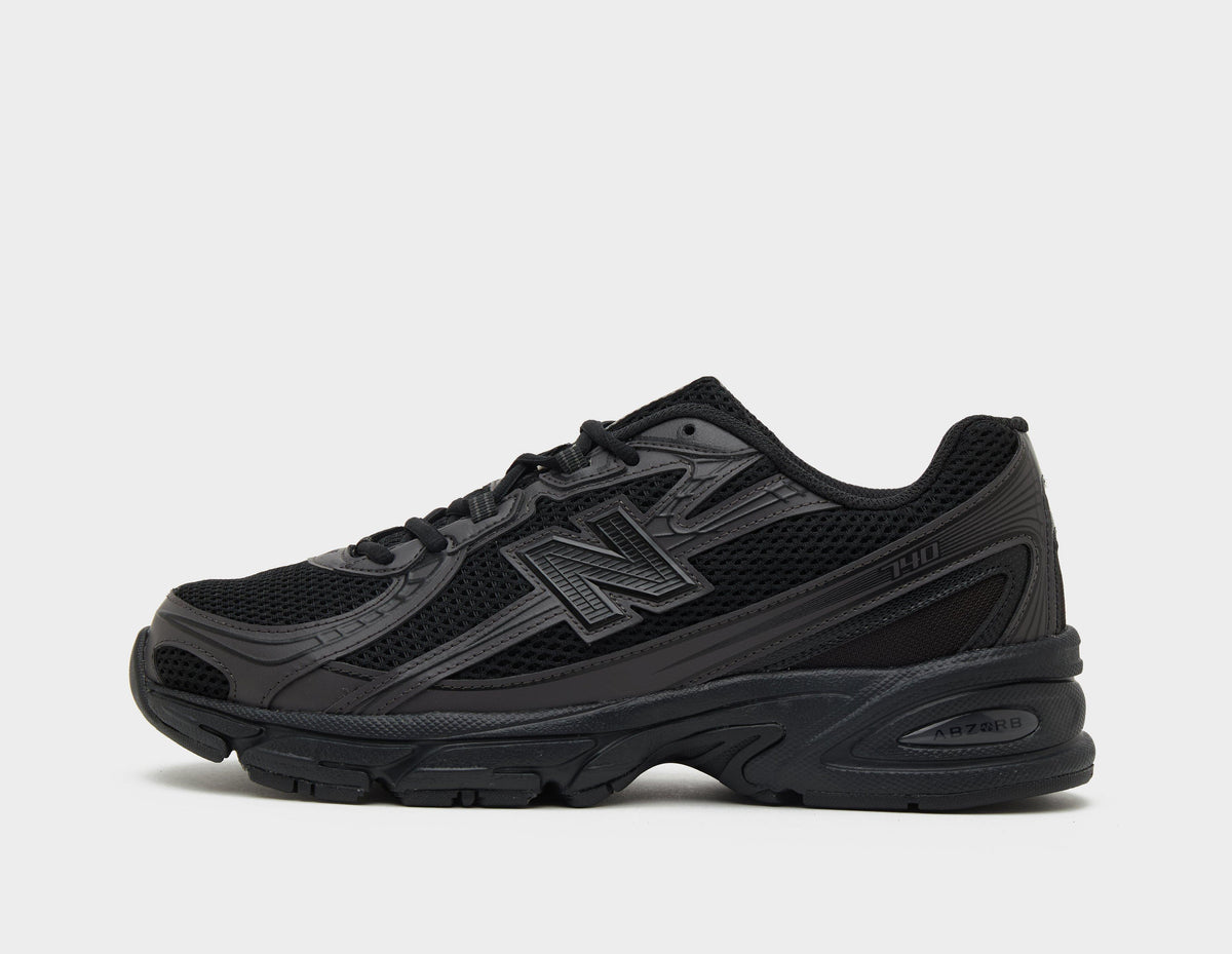 New Balance 740
