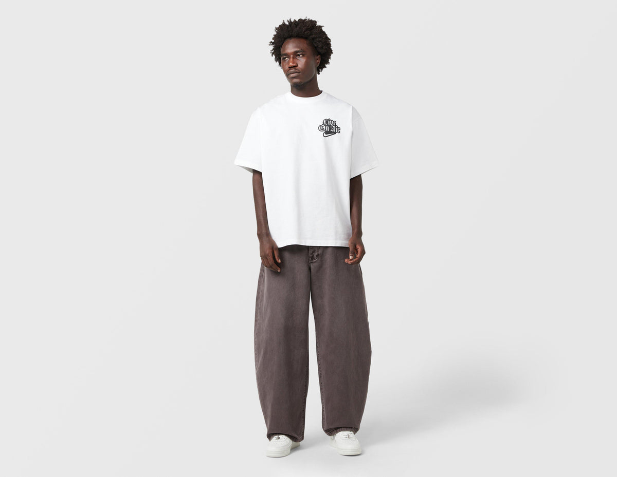 Nike Solo Swoosh Graphic T-Shirt
