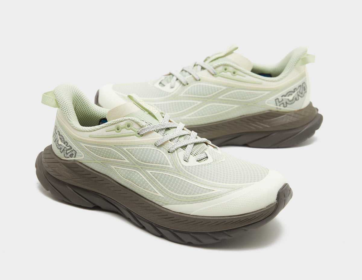 HOKA Mach Remastered Aura