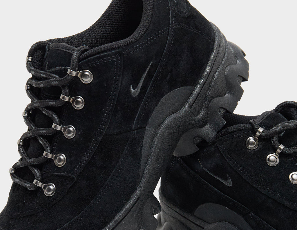 Nike Lahar Low QS Women's