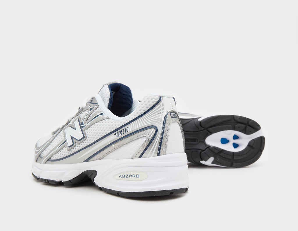 New Balance 740 Women's