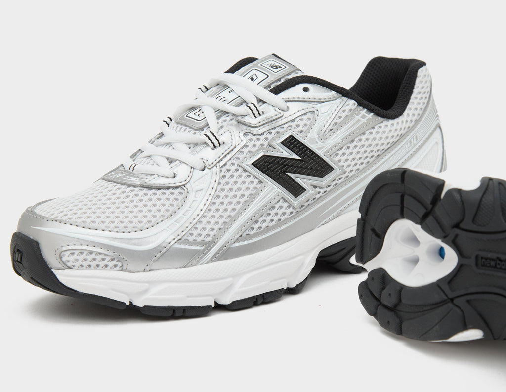 New Balance 740 Women's