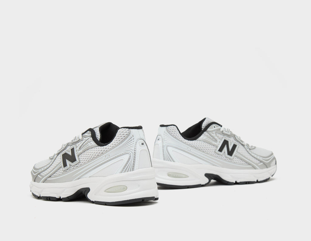 New Balance 740 Women's