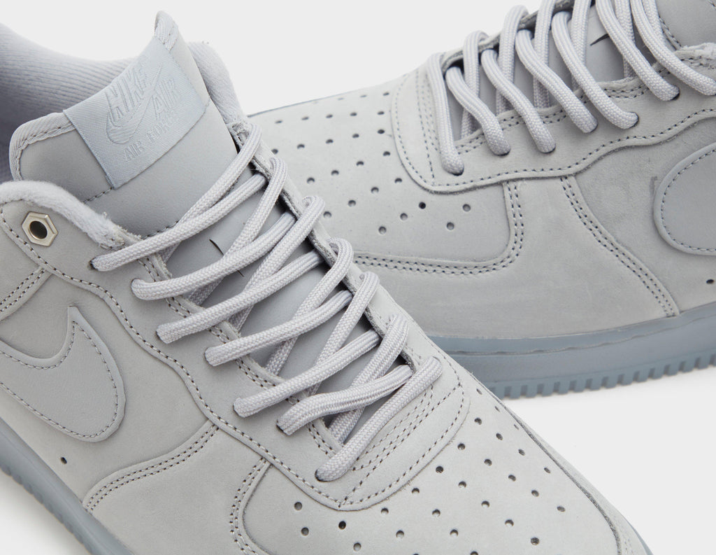 Nike Air Force 1 '07 WB