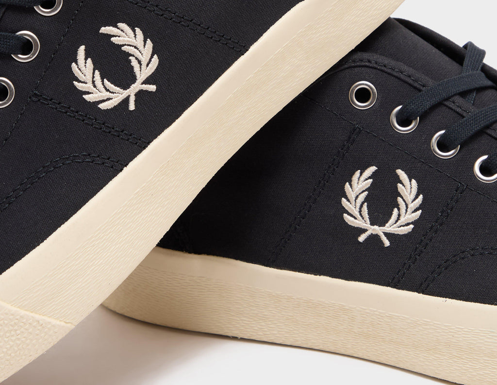 Fred Perry Hughes Canvas Plimsoll