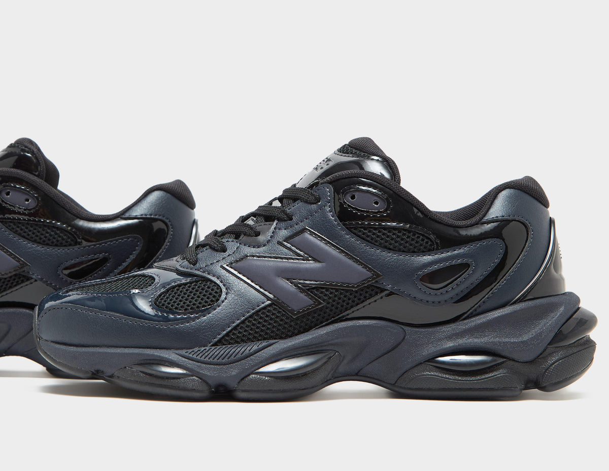 New Balance 983