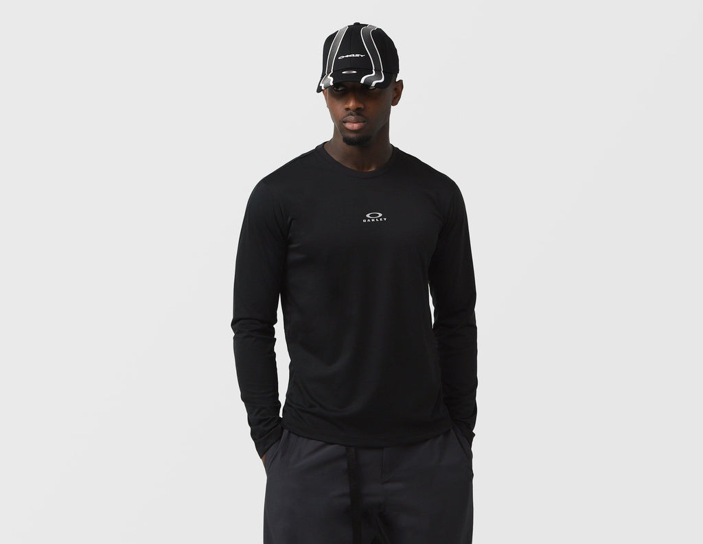 Oakley Edge Force Long Sleeve T-Shirt