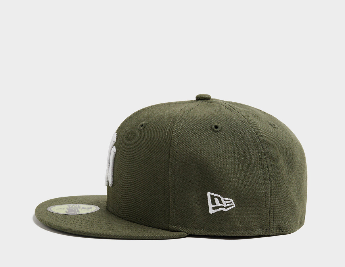 New Era New York Yankees League Essential 59FIFTY Cap