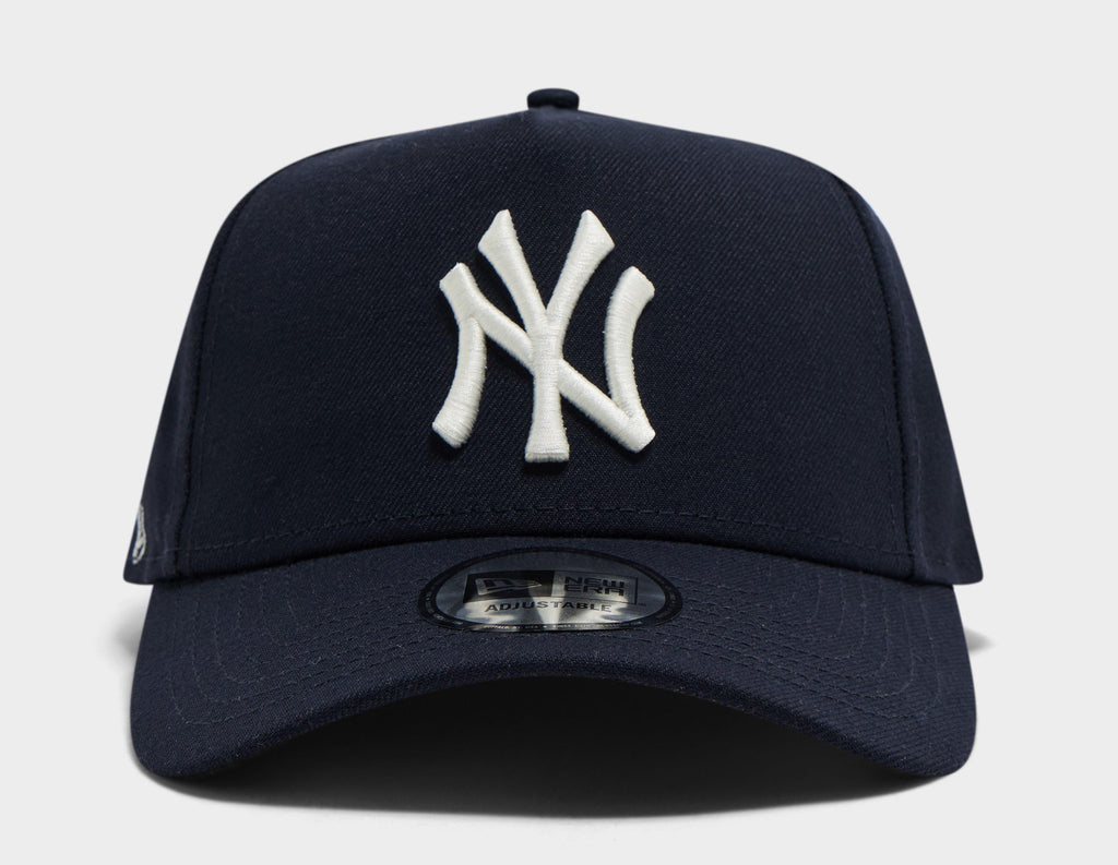 New Era MLB New York Yankees 9FORTY Mythical Cap