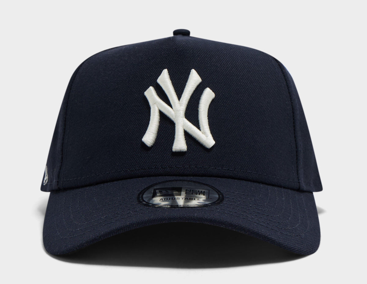 New Era MLB New York Yankees 9FORTY Mythical Cap